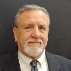 Daniel Caris