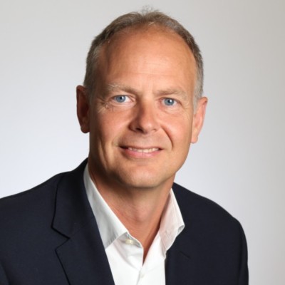 Richard W Baker